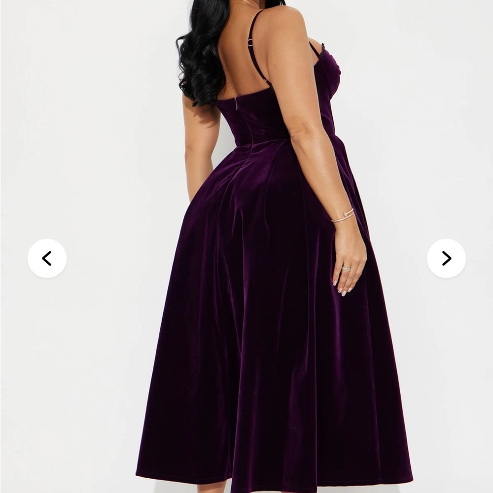 Fashion Nova Julia Velvet Midi Dress - Plum - Picture 3 of 15